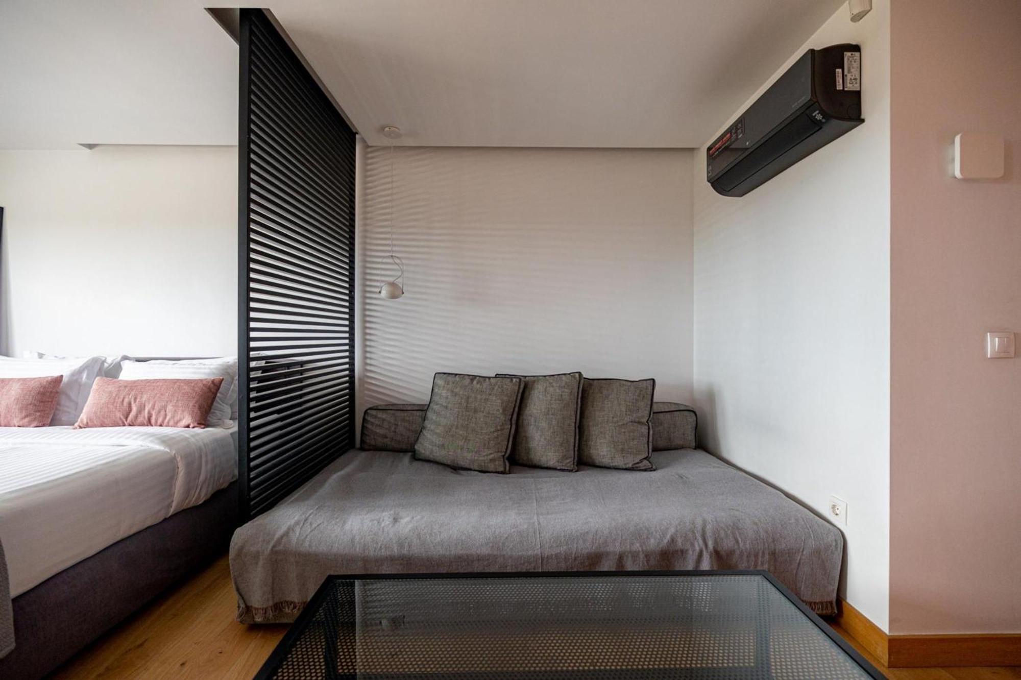 Earth Boutique Apartments Next To Stavros Niarchos Atene Esterno foto