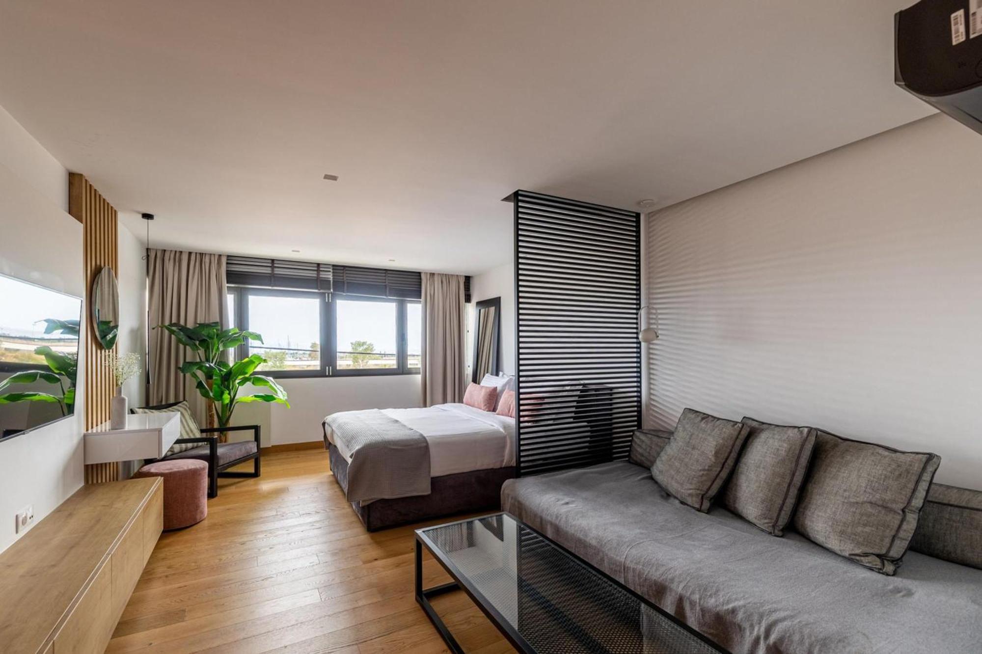 Earth Boutique Apartments Next To Stavros Niarchos Atene Esterno foto