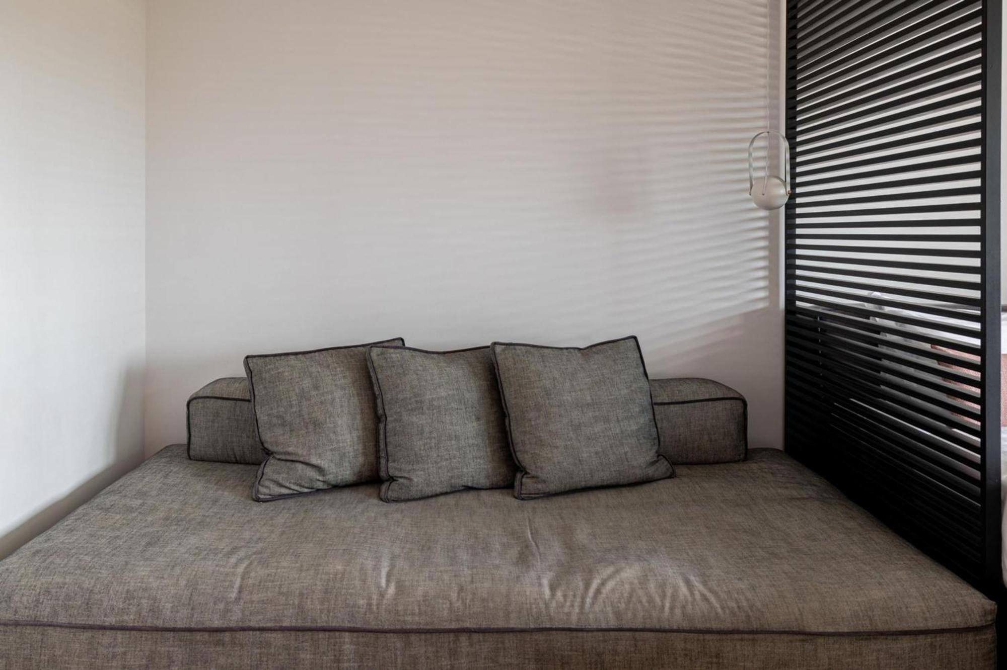 Earth Boutique Apartments Next To Stavros Niarchos Atene Esterno foto