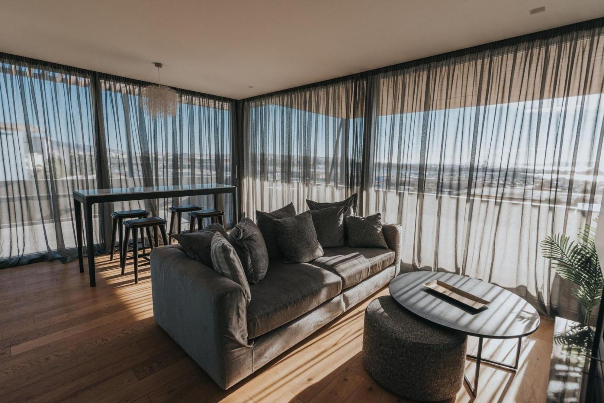 Earth Boutique Apartments Next To Stavros Niarchos Atene Esterno foto